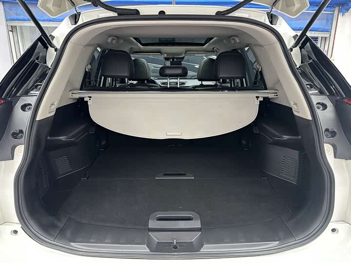 Фото 18 - Nissan X-Trail