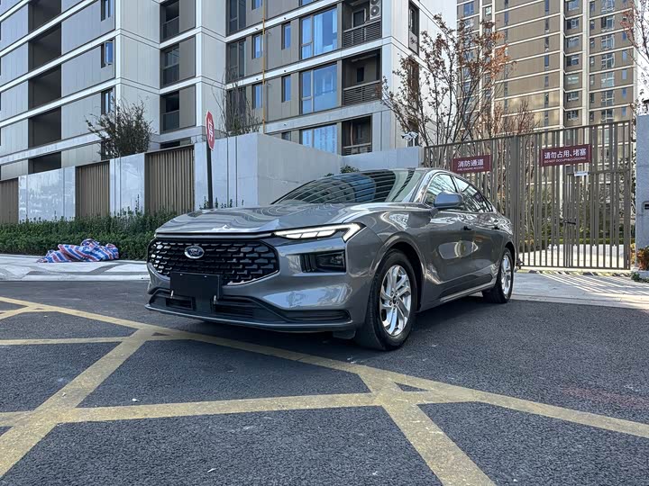 Фото 1 - Ford Mondeo