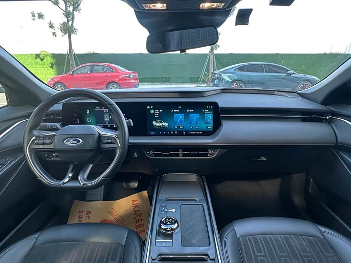 Фото 12 - Ford Mondeo