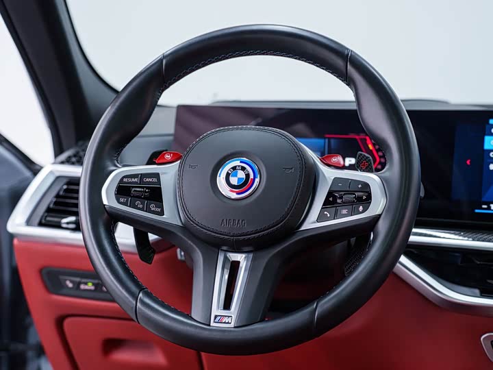 Фото 14 - BMW X6 M