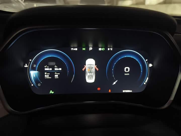 Фото 4 - Geely Preface