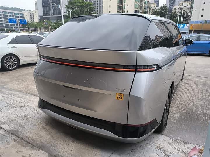 Фото 7 - XPeng X9