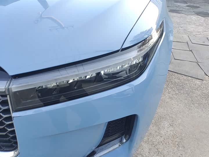 Фото 14 - LiXiang One