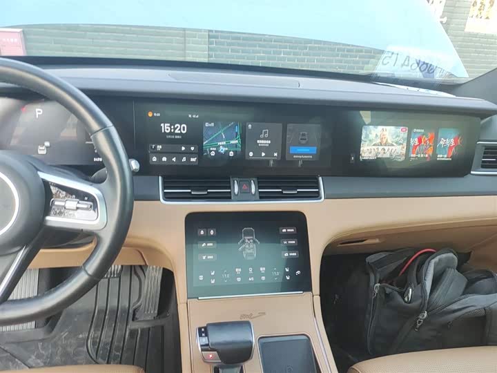 Фото 4 - LiXiang One