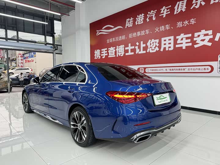 Фото 14 - Mercedes-Benz C-Class Hybrid