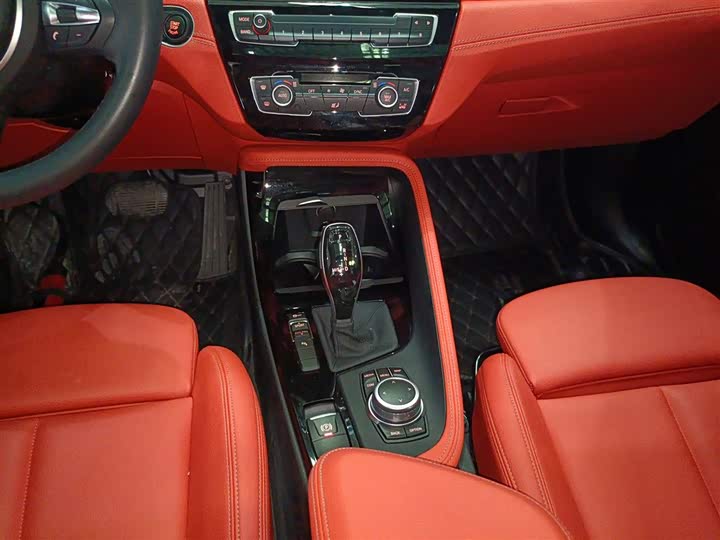 Фото 14 - BMW X2