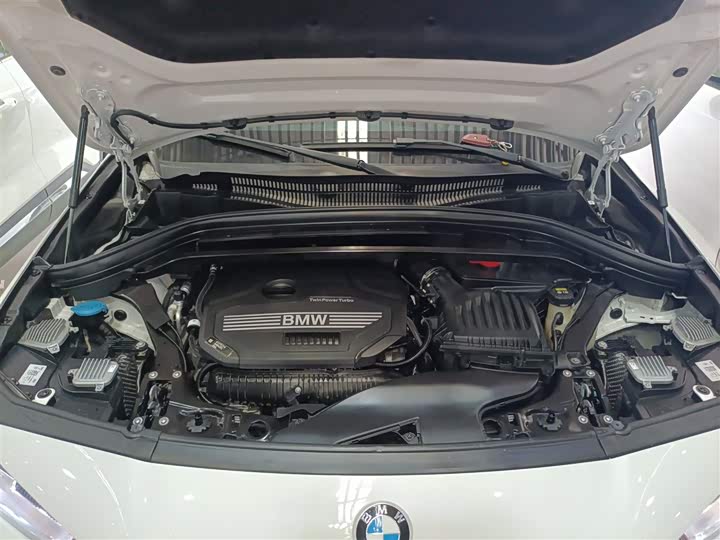 Фото 20 - BMW X2