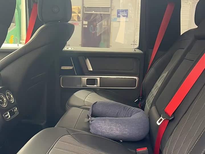 Фото 6 - Mercedes-Benz G-Class