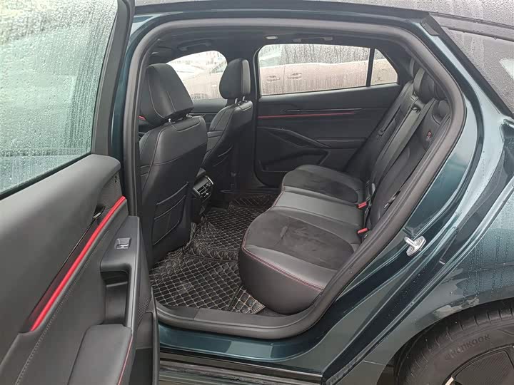 Фото 17 - Ford Mondeo