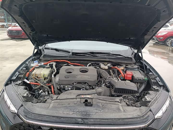 Фото 20 - Ford Mondeo