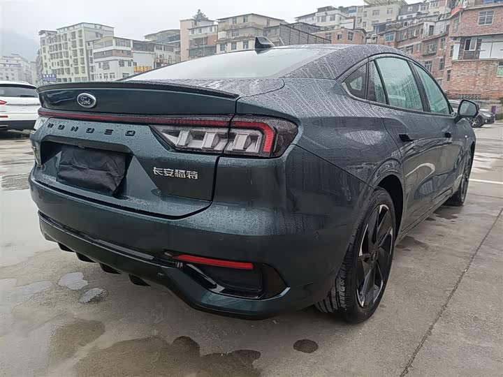 Фото 7 - Ford Mondeo