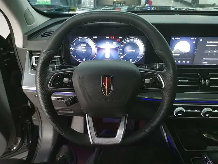 Фото 11 - Hongqi HS5