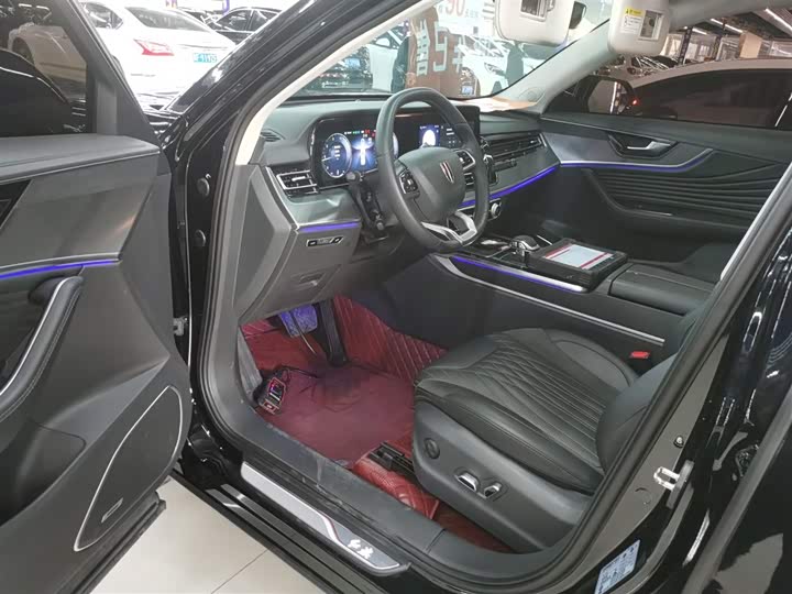 Фото 16 - Hongqi HS5