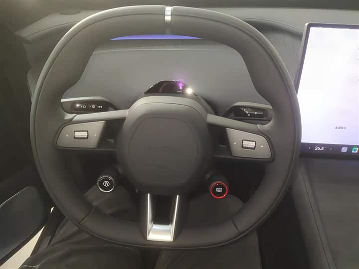 Фото 11 - Xiaomi YU7