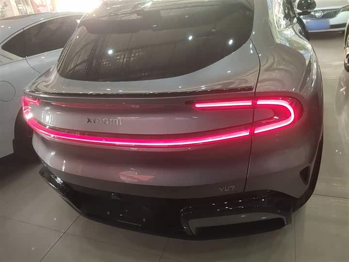 Фото 6 - Xiaomi YU7