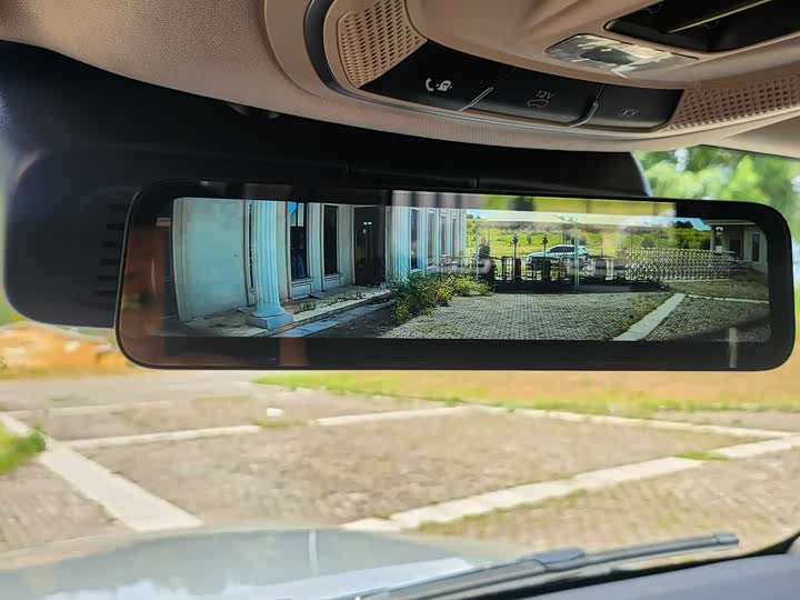 Фото 11 - Tank 300