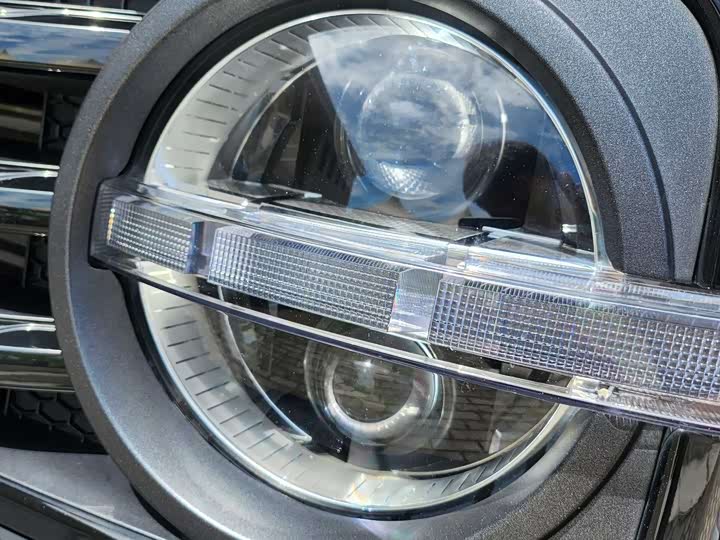 Фото 18 - Tank 300