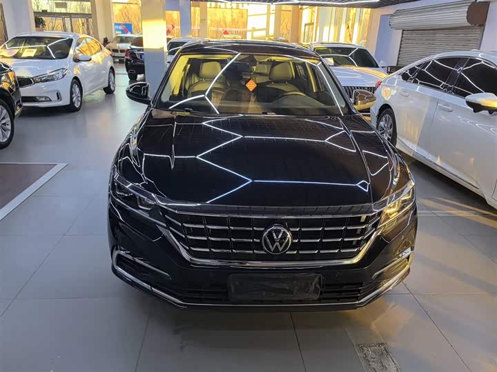 Фото 3 - Volkswagen Passat