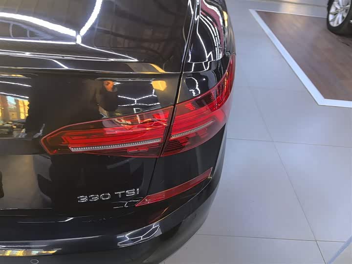 Фото 8 - Volkswagen Passat