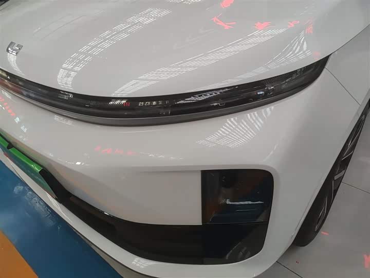 Фото 24 - LiXiang L6