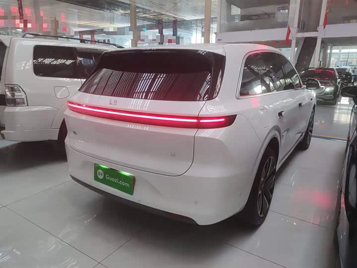 Фото 7 - LiXiang L6