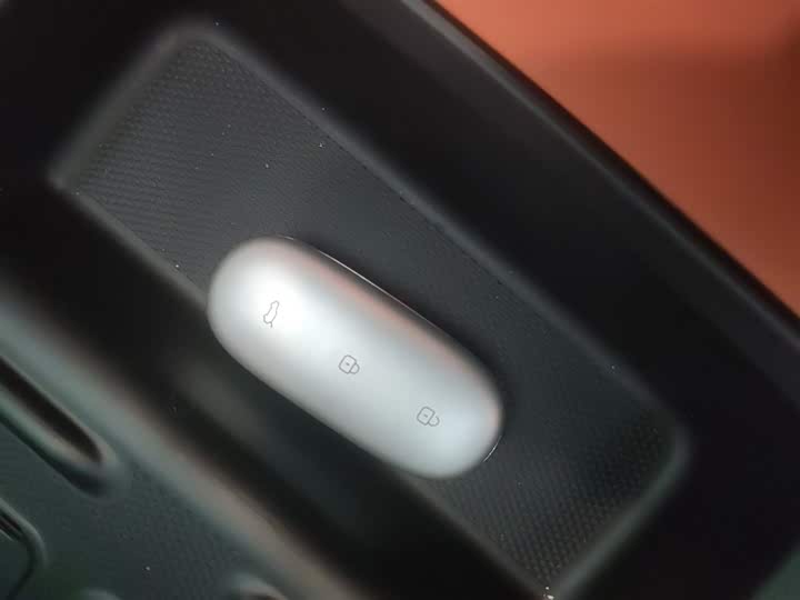 Фото 9 - LiXiang L6