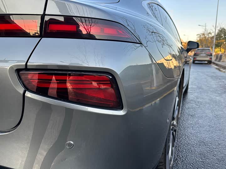 Фото 17 - XPeng P7