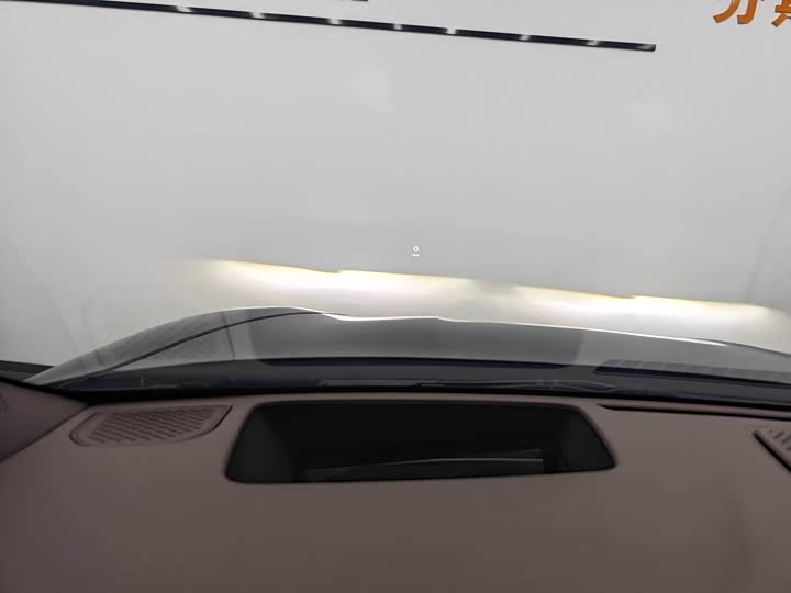 Фото 14 - Denza Z9