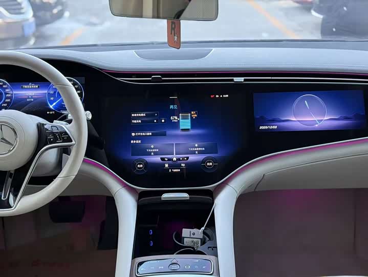 Фото 12 - Mercedes-Benz EQS