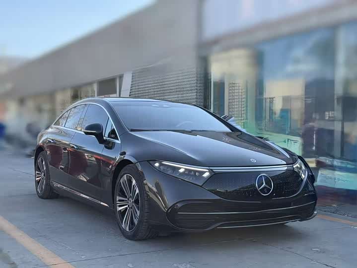 Фото 3 - Mercedes-Benz EQS