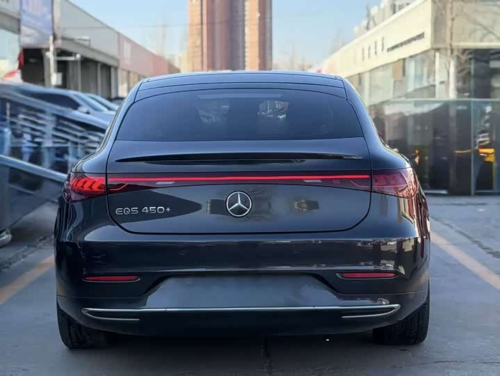 Фото 4 - Mercedes-Benz EQS