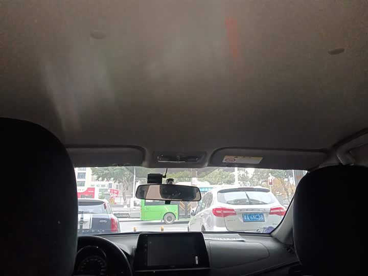 Фото 18 - Toyota Vios