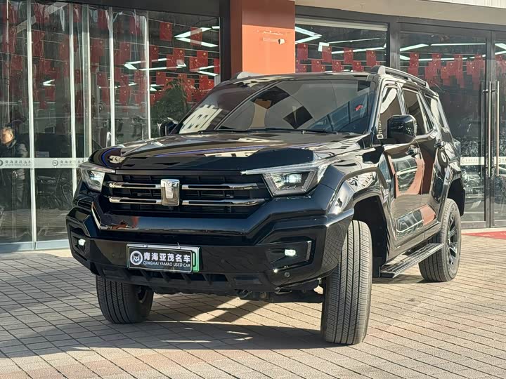 Фото 2 - Tank 400 Hybrid