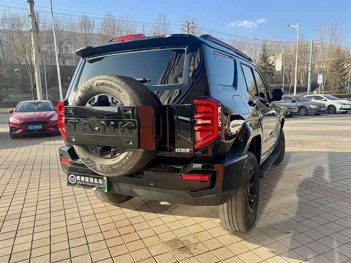 Фото 8 - Tank 400 Hybrid