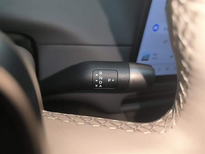 Фото 14 - LiXiang i8