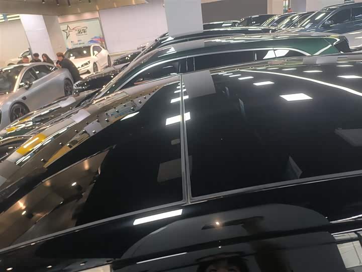 Фото 27 - LiXiang i8