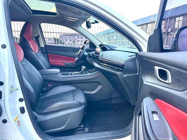 Фото 10 - Changan CS55 Plus