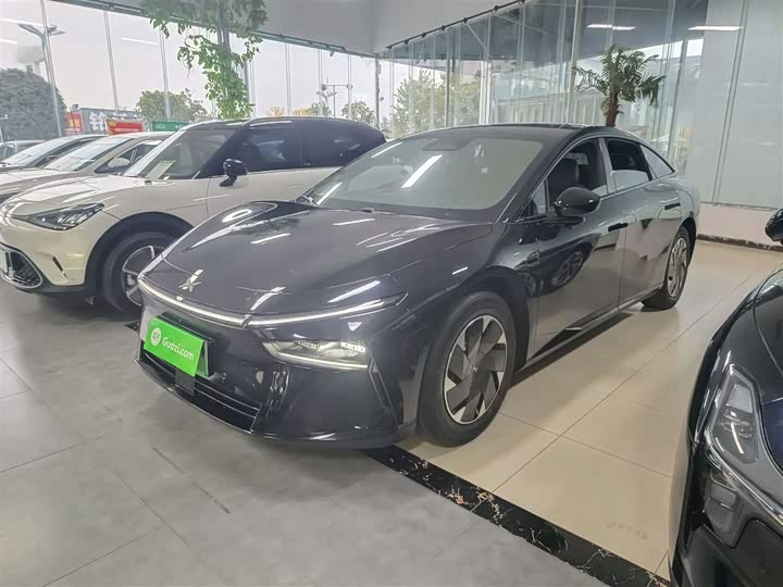 Фото 1 - XPeng F57