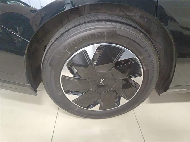 Фото 26 - XPeng F57