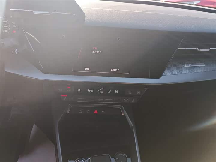 Фото 13 - Audi A3