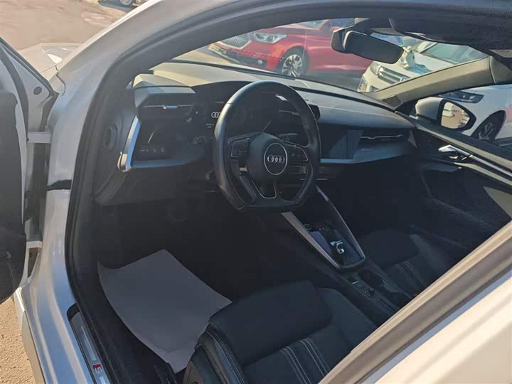 Фото 16 - Audi A3