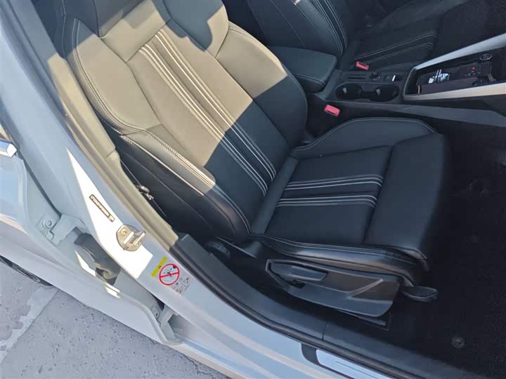 Фото 25 - Audi A3