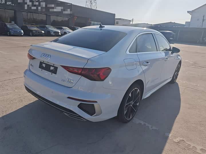 Фото 7 - Audi A3