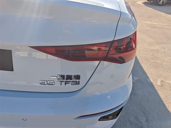 Фото 8 - Audi A3