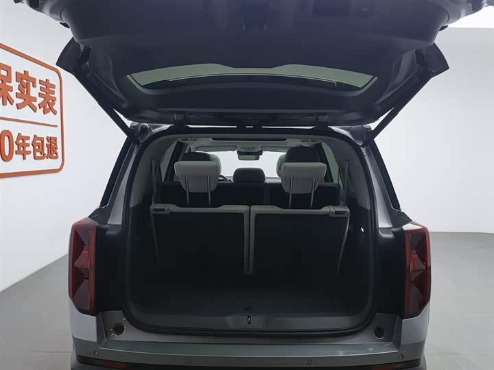 Фото 16 - GAC Trumpchi GS8