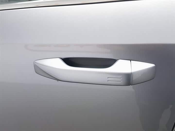 Фото 18 - GAC Trumpchi GS8