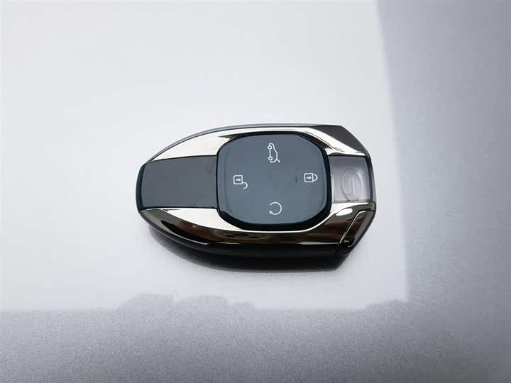 Фото 19 - GAC Trumpchi GS8