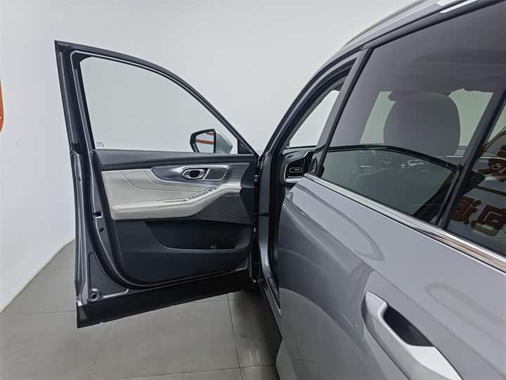 Фото 8 - GAC Trumpchi GS8