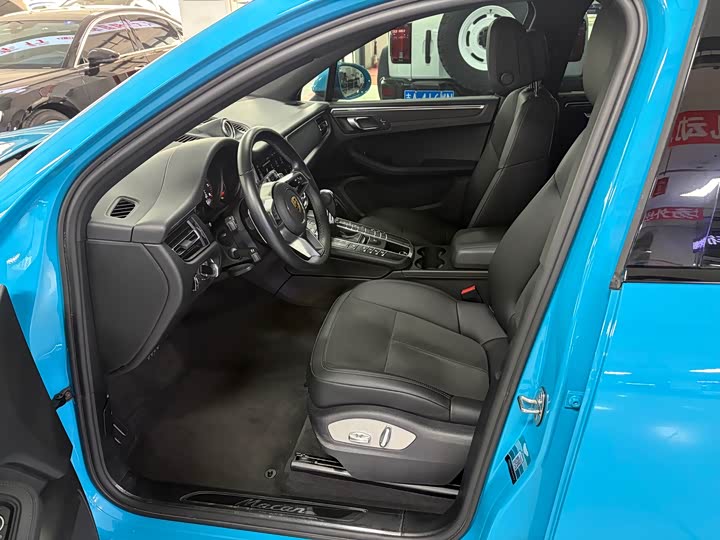 Фото 8 - Porsche Macan