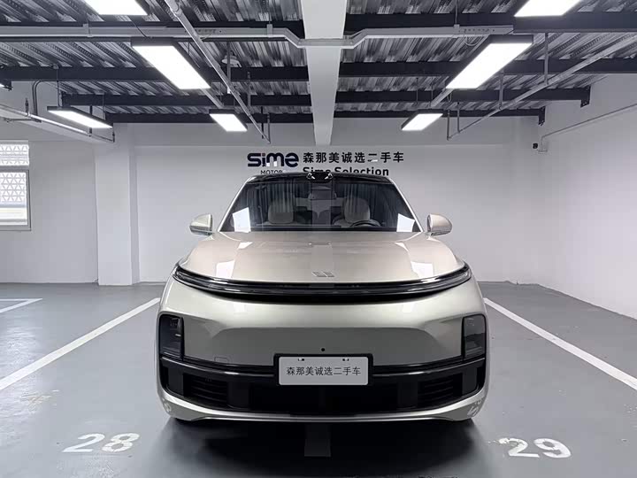 Фото 2 - LiXiang L8